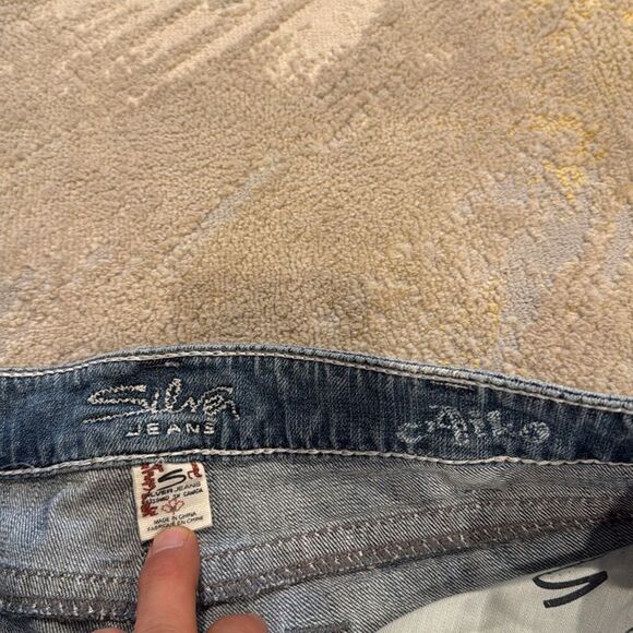 Silver Aiko flare original fit Distressed Jeans- NWT- size 30 x 31 chunky stitch - Picture 4 of 12